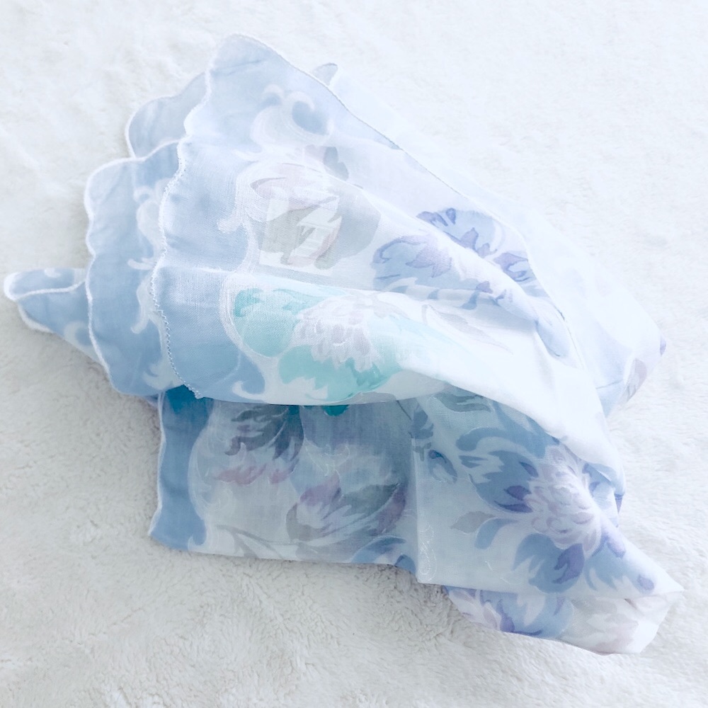 🆕Pierre Balmain Pocket Square Light Sky